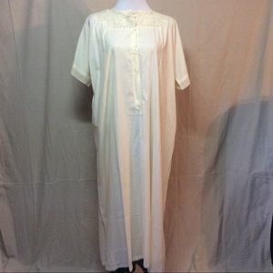 Antique Edwardian Lace -Tatting Trimmed Nightgown